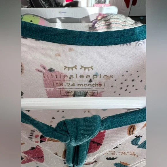 Little Sleepies Llama Love Zippy Pajamas Size 18-24 Months - Picture 2 of 11